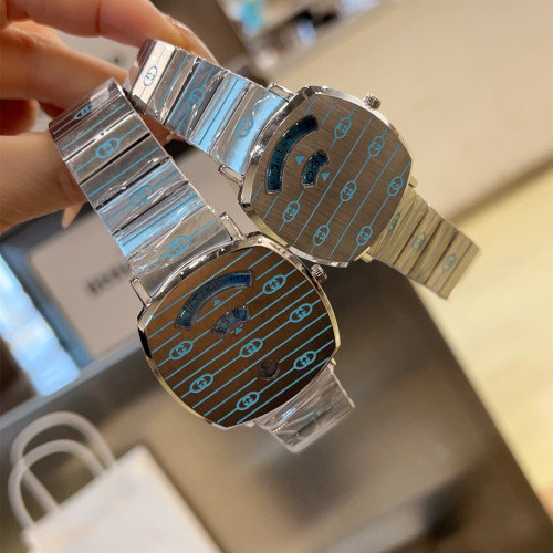 Gucci Watch025