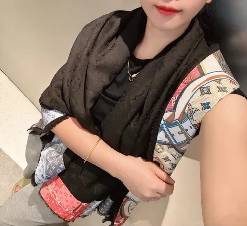 Louis Vuitton Scarves Womens Fashion Scarf with Original Box   