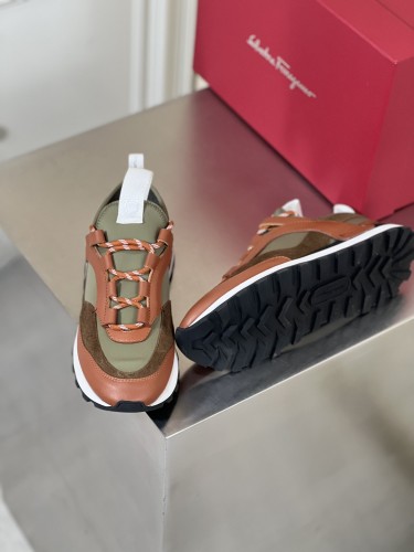 Salvatore Ferragamo Mens Shoes Sneakers Luxury Brand Fashion Shoes For Men with Original box Whatsapp 