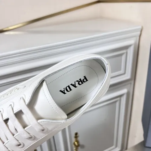 Prada Mens Shoes Casual Luxury Brand Breathable Sneakers with Original Box