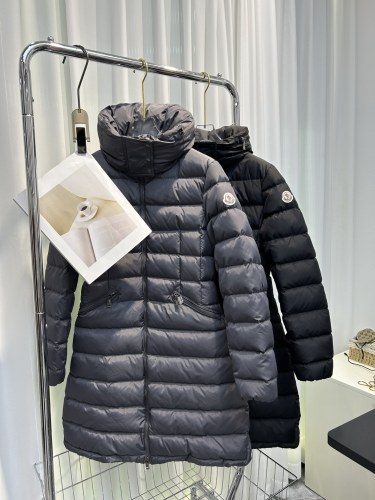 Moncler Womens Down Jacket Womens Coats Luxury Brand Fashion Design Long Down Jackets Black
