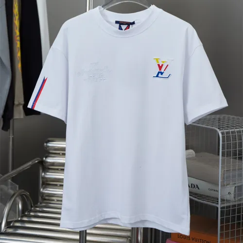 Louis Vuitton Luxury Brand Men Womens Short Sleeve T-Shirt Graphic Cotton T-Shirt   