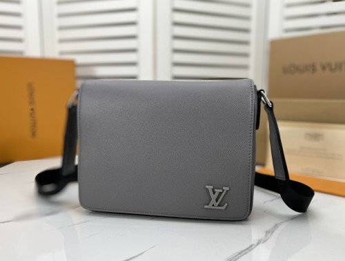 Louis Vuitton Mens Bags Messenger Bag Luxury Brand DISTRICT PM Shoulder Bags for Men with Original Box M46255