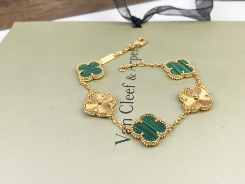 Van Cleef & Arpels Bracelets Luxury Men Womens Bracelet with Original Box