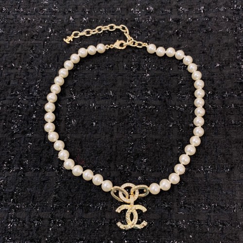 Chanel Luxury Womens Necklace Choker N322