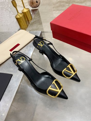 Valentino Garavani Women Fashion Shoes Pumps Luxury Brand Vlogo Signature Calfskin with Original Box 7cm Heel Whatsapp 