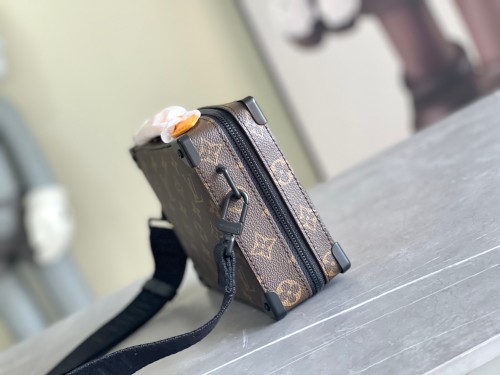 Louis Vuitton Womens Mens Bag Luxury Brand Fashion Type Handle Soft Trunk with Original Box  