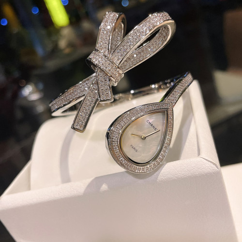 Chanel Womens Watch087