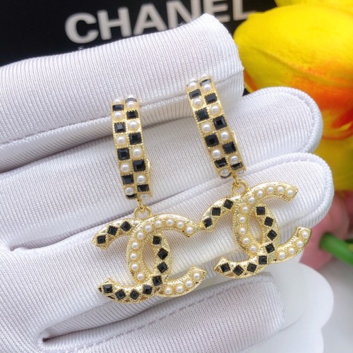 Chanel Luxury Womens Earrings
