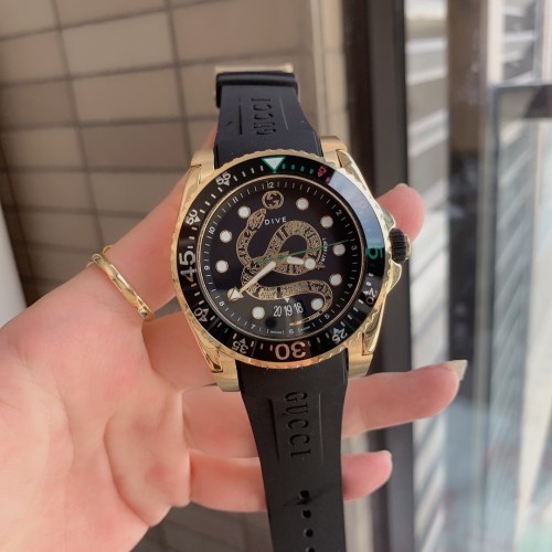 Gucci Watch016