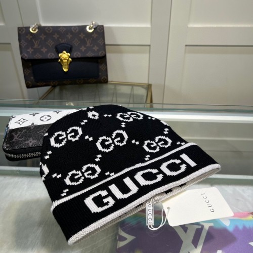Gucci Men Womens Cap Knit Hat Luxury Brand with Original Box  