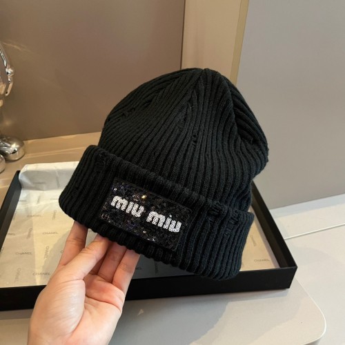 Miumiu Womens Cap Knit Hat Luxury Brand with Original Box  