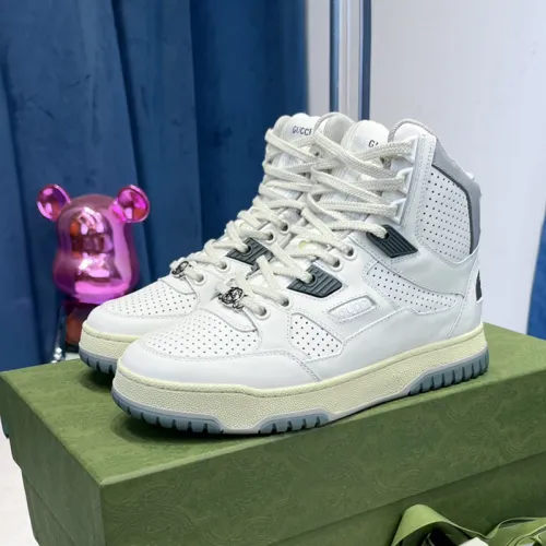 Gucci Mens Shoes Sneakers Luxury Brand Fashion Men's Gucci Re-Web trainer in leather with Original Box Whatsapp 