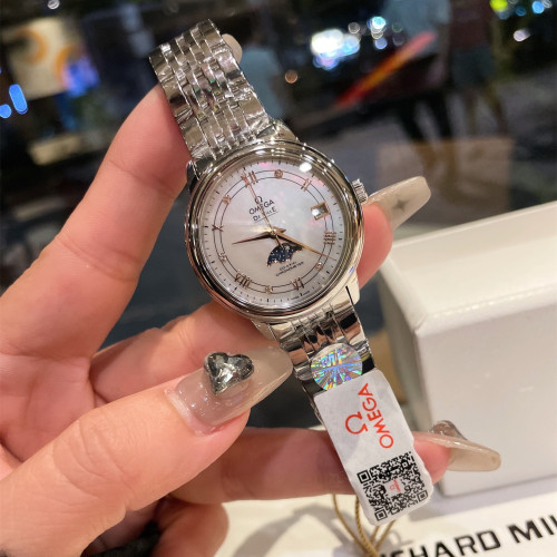 Omega Watch307