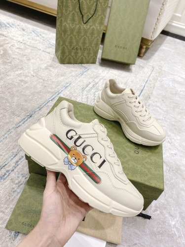 Gucci Womens Shoes Sneakers Luxury Brand Women's GG Rhyton sneaker GG Supreme canvas with Original Box 703809 DRW00 9522