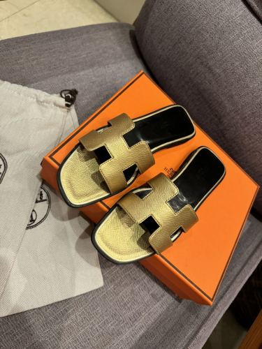 Hermes Womens Shoes Extra Slippers Sandals Casual Fashion Sandals Luxury Brand with Original Box whatsapp 