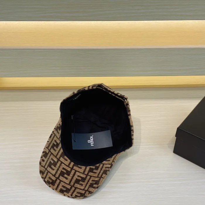 Fendi Men Womens Hat Luxury Brand Design Fendi Baseball Cap with Original Box  