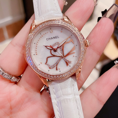 Chanel Womens Watch050