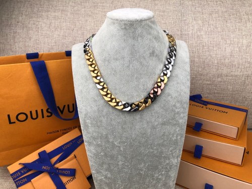 Louis Vuitton Luxury Men Womens Necklace