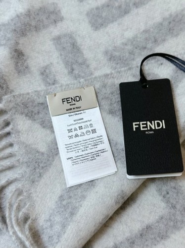 Fendi Scarves Men Womens Fashion Scarf003