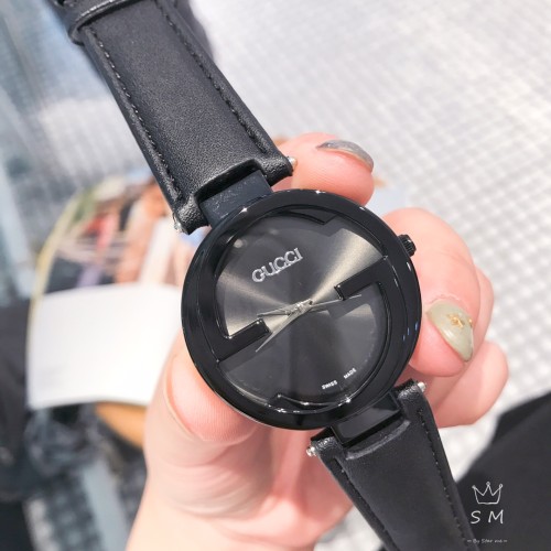 Gucci Watch031