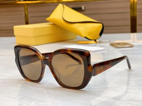 Loewe Sunglasses Luxury Brand Men Womens Sunglasses with Original Box  LW40133I
