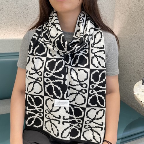 Loewe Scarves Men Womens Fashion Scarf 155