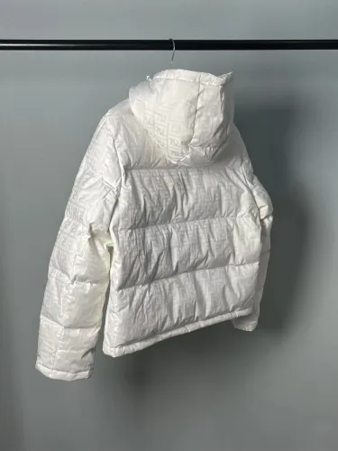 Fendi Men Womens Design Winter Windprood Down Jackets Keep Warm 90% White Duck Down   