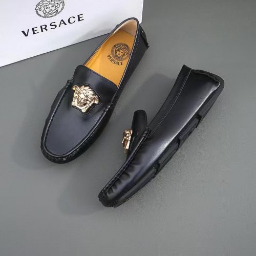 Versace Mens Shoes Loafers Fashion Design Luxury Brand with Original Box Whatsapp 