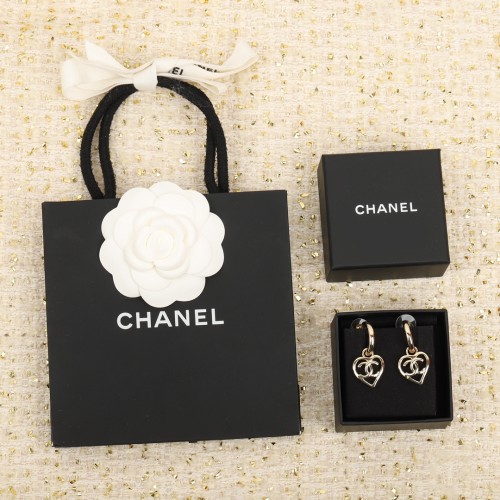 Chanel Luxury Womens Earrings