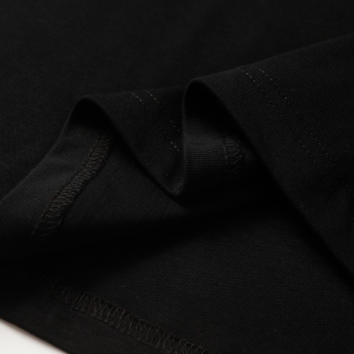 Louis Vuitton Luxury Brand Men Womens Short Sleeve T-Shirt Signature Short-Sleeved T-Shirt 1AATXI   