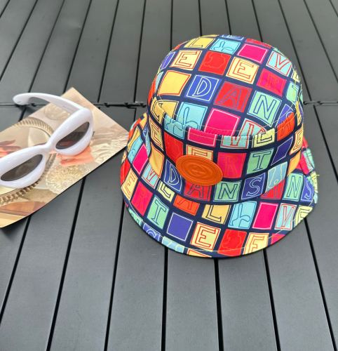Gucci Men Womens Cap Baseball Hat Luxury Brand with Original Box  
