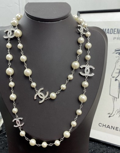Chanel Luxury Womens Necklace