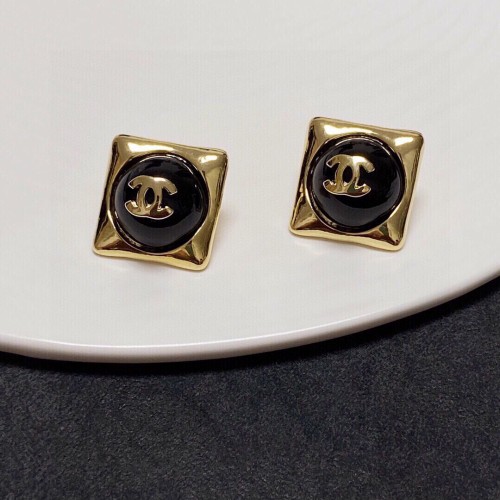 Chanel Luxury Womens Earrings