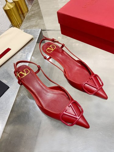 Valentino Garavani Women Fashion Shoes Pumps Luxury Brand Vlogo Signature Calfskin with Original Box 4cm Heel