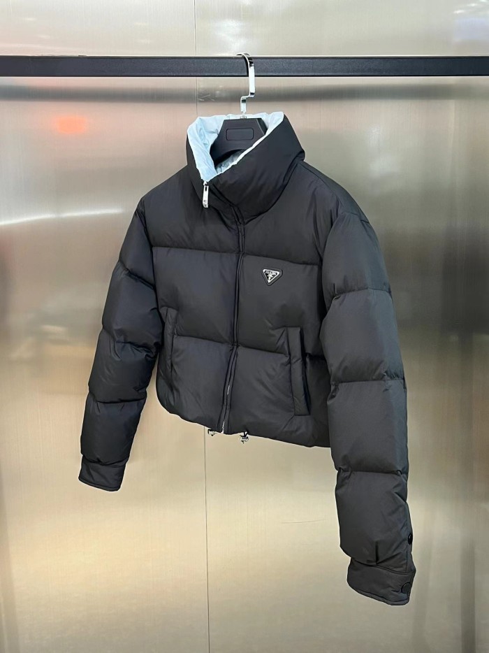 Prada Womens Coat Down Jacket Luxury Brand Women Jacket Re-Nylon cropped down jacket 292056_1WQ8_F0002_S_222 Top Quality   