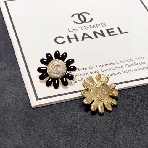 Chanel Luxury Womens Earrings