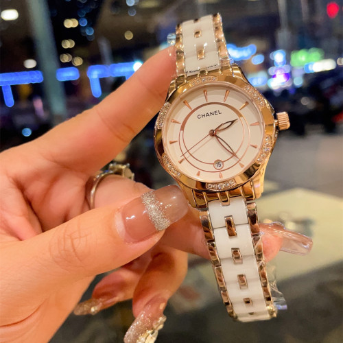 Chanel Womens Watch025