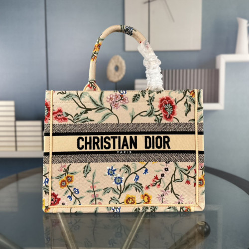 Dior Womens Bags Handbags Luxury Fashion Dior Book Tote BAG without Original Box