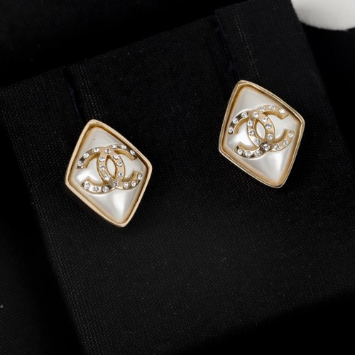 Chanel Luxury Womens Earrings