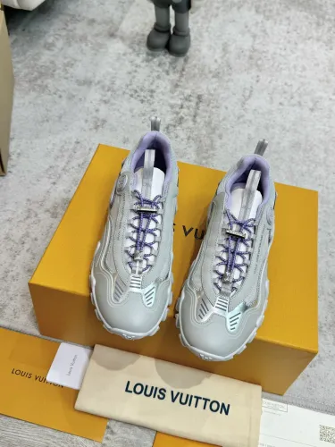 Louis Vuitton Womens Shoes Sneakers Lace-Up Luxury Brand Fashion LV Discovery Lace Up Sneaker with Original Box  