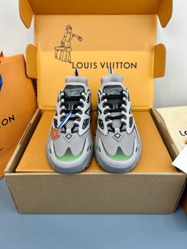 Louis Vuitton Men Shoes Fashion Sneakers Luxury Brand Mens LV RUNNER TATIC SNEAKER with Original Box 1A9UOJ Whatsapp 