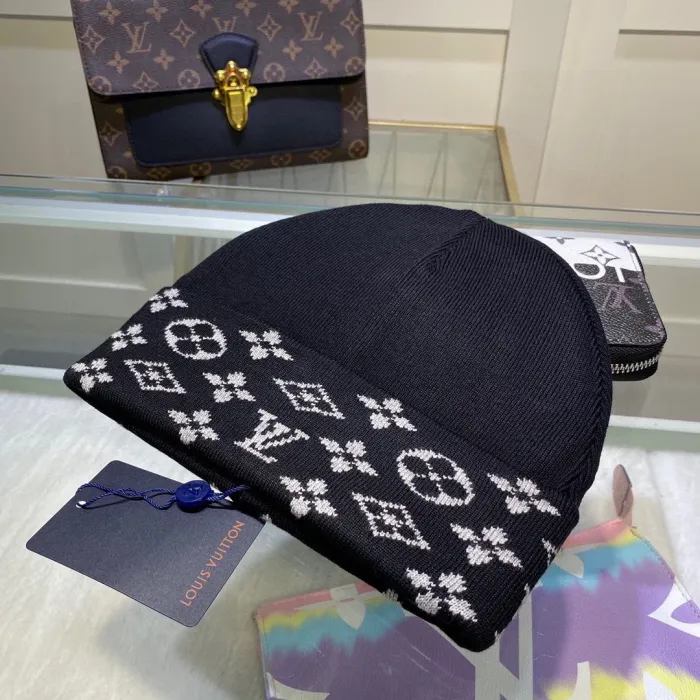 Louis Vuitton Womens Mens Cap Knit Hat Luxury Brand with Original Box  