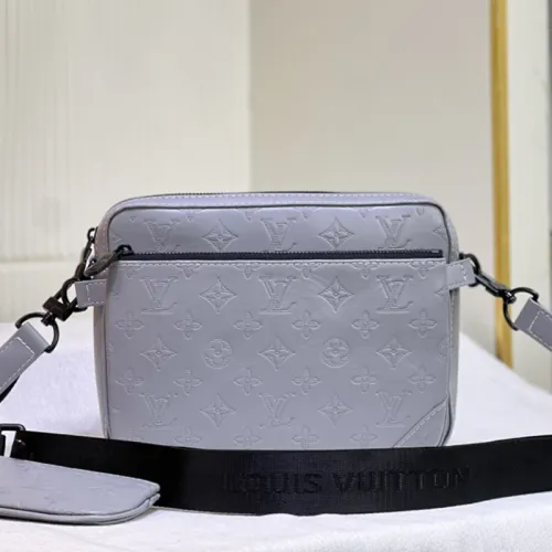 Louis Vuitton Mens Shoulder Bags Luxury Brand Fashion Type Trio Messenger M46602 with Original Box