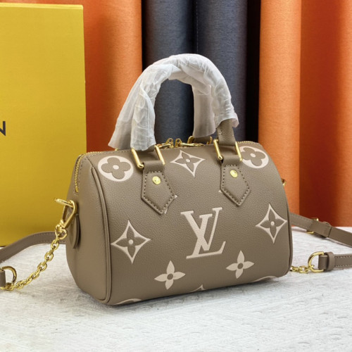Louis Vuitton Womens Bags Luxury Brand Fashion Type Louis Vuitton Speedy Bandoulière 20 with Original Box M46575  