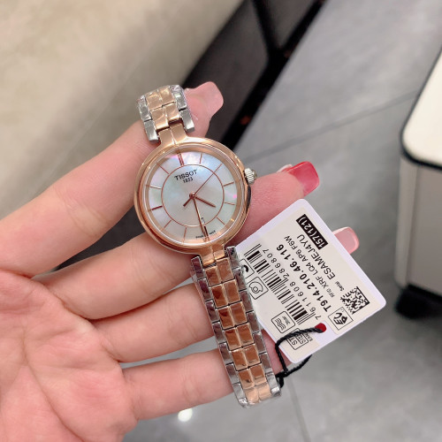 Tissot Men Womens Watch015