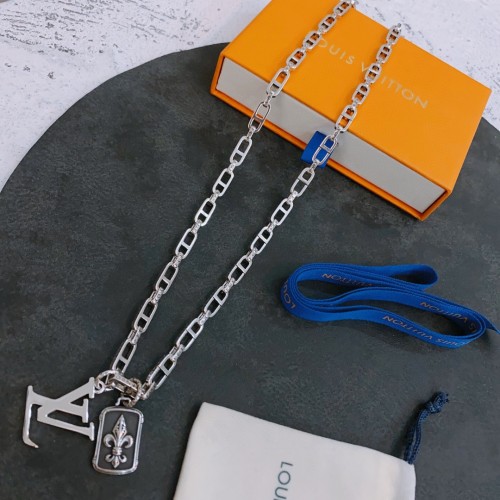 Louis Vuitton Luxury Men Womens Necklace