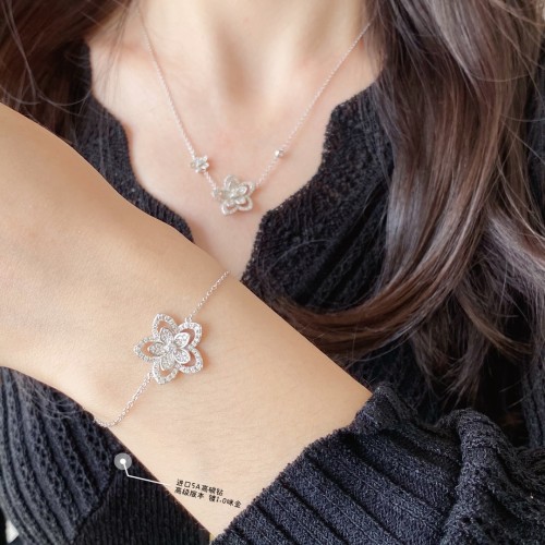 Graff Luxury Womens Bracelet with Original Box