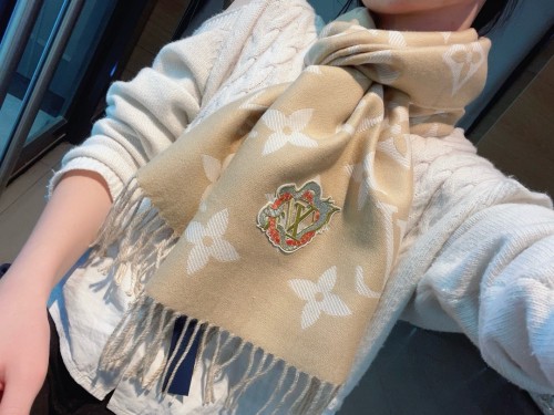 Louis Vuitton Scarves Men Womens Fashion Scarf with Original Box   