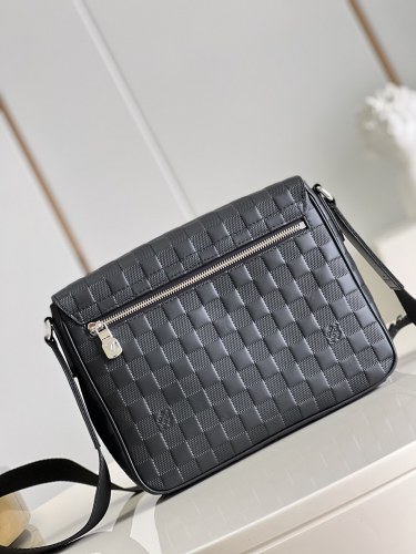 Louis Vuitton Mens Bags Messenger Bag Luxury Brand DISTRICT PM Damier Infini coated canvas Shoulder Bags for Men with Original Box N42711  